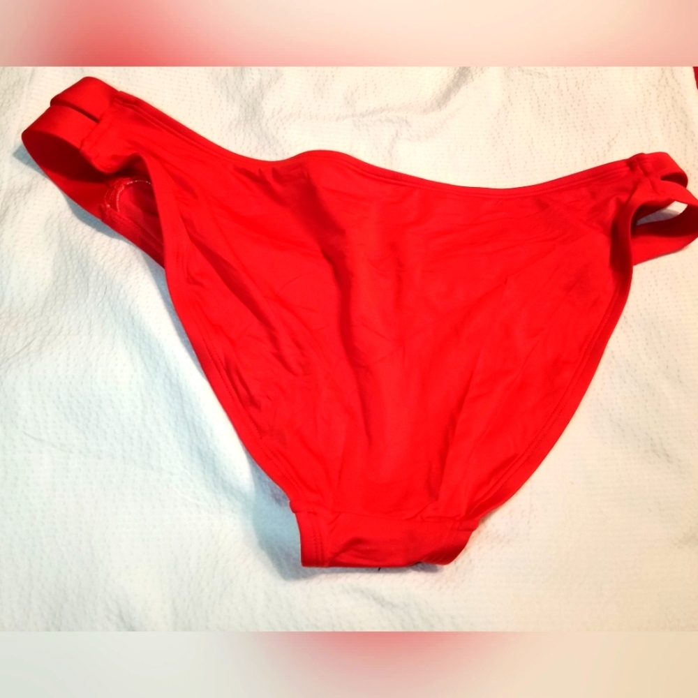 NWOT RED SWIMSUIT SWIM VOLLEYBALL SURFING YOGA SWIM BOTTOM XL cute